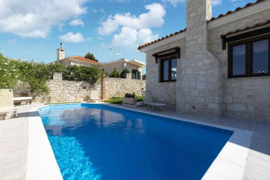 Heraklion Twins House - Private Pool Retreat Episkopí- Rethimno Exteriör bild